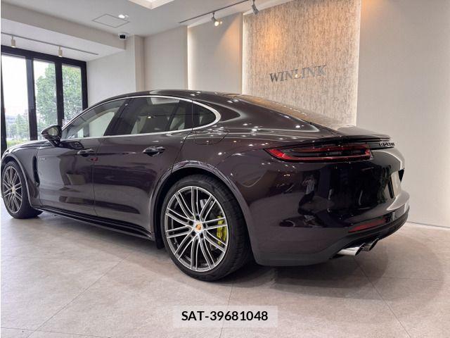 Porsche PANAMERA 2018-04 8881565-3