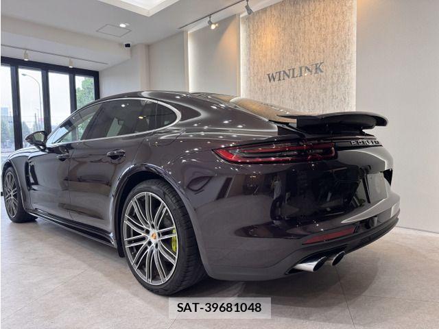Porsche PANAMERA 2018-04 8881565-5