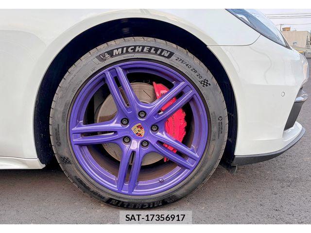 Porsche PANAMERA 2019-01 3908826-19
