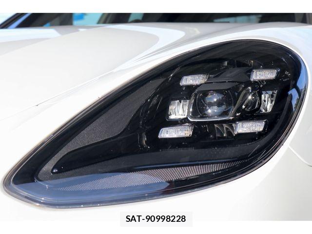 Porsche PANAMERA 2018-06 7329374-10