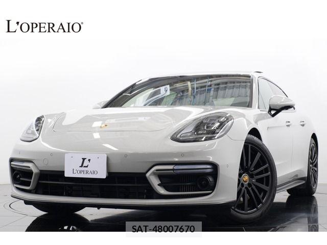 Porsche PANAMERA 2022-05 7509697-0