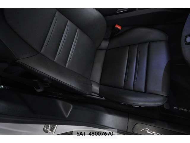 Porsche PANAMERA 2022-05 7509697-6