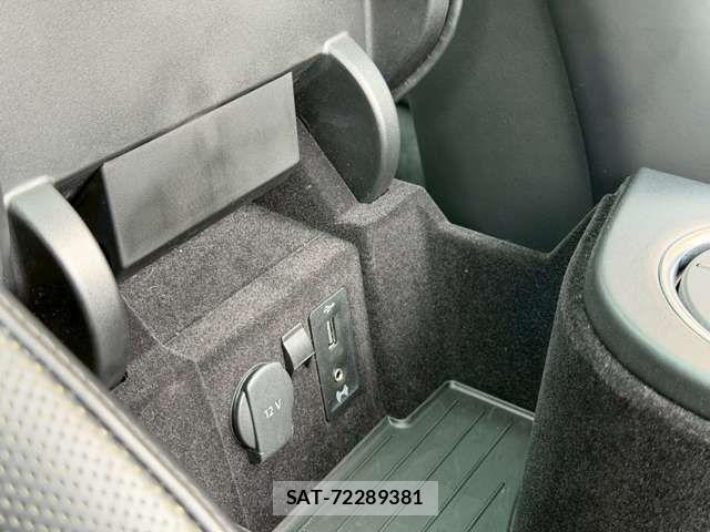 Porsche PANAMERA 2020-03 7502239-6