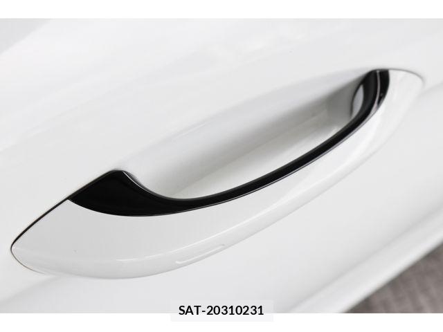 Porsche PANAMERA 2018-08 8209541-12