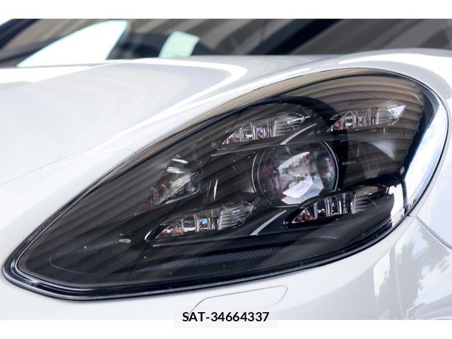 Porsche PANAMERA 2020-08 8316398-10