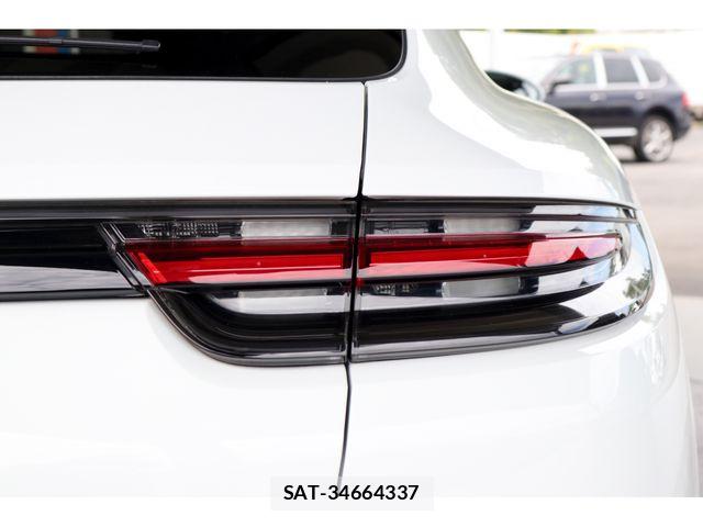 Porsche PANAMERA 2020-08 8316398-11