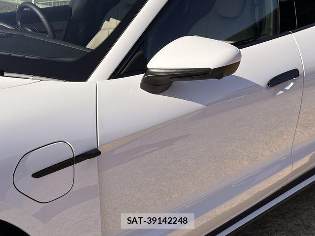 Porsche Taycan 2025-08 3774265-9