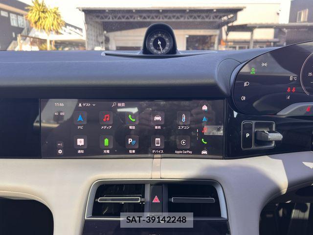 Porsche Taycan 2025-08 3774265-17