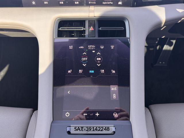 Porsche Taycan 2025-08 3774265-18