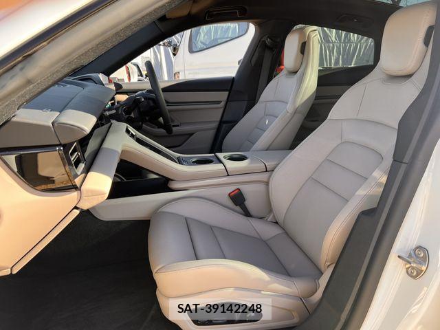 Porsche Taycan 2025-08 3774265-23