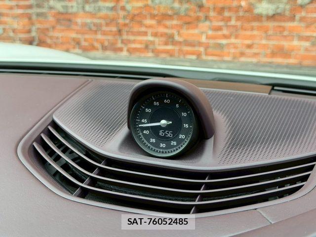 Porsche Taycan 2021-07 5875469-3