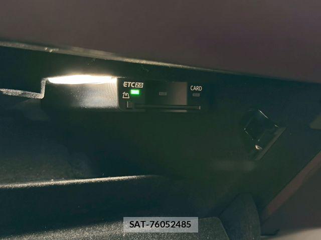 Porsche Taycan 2021-07 5875469-8