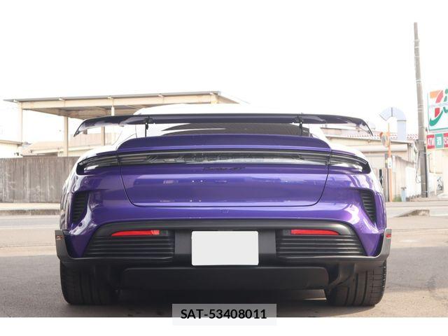Porsche Taycan 2025-02 6218393-2
