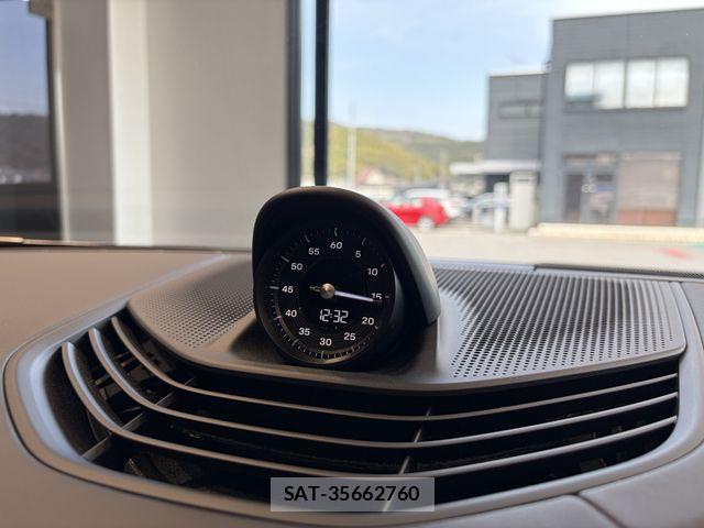 Porsche Taycan 2024-08 7456780-13
