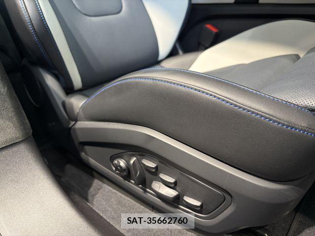 Porsche Taycan 2024-08 7456780-8