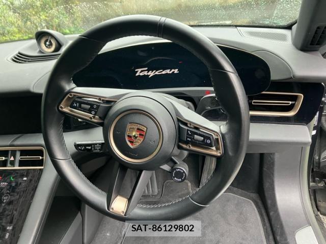 Porsche Taycan 2023-08 7727223-13