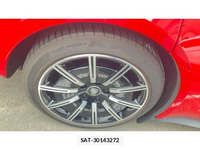 Porsche Taycan 2022-05 7727225-7
