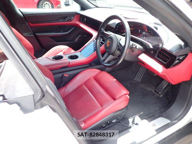 Porsche Taycan 2021-09 8246336-1