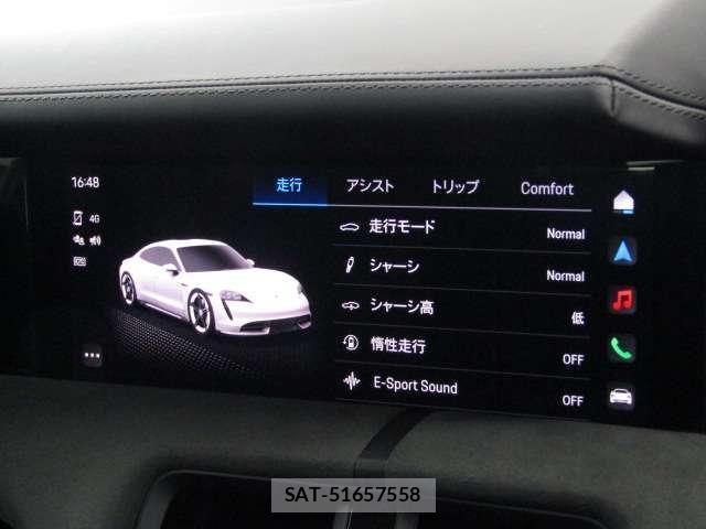 Porsche Taycan 2023-09 8414384-10