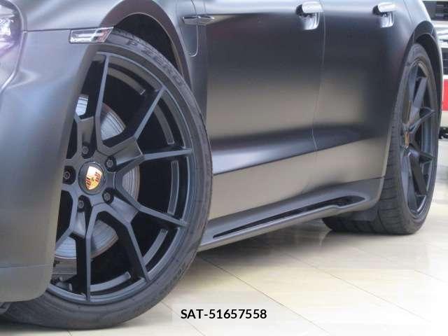 Porsche Taycan 2023-09 8414384-20