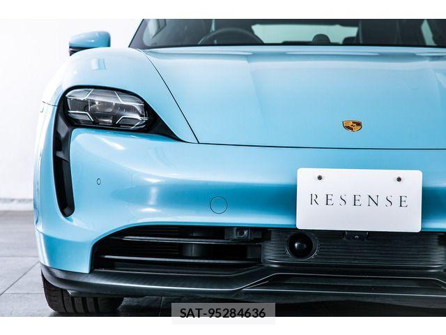 Porsche Taycan 2021-06 8660971-15
