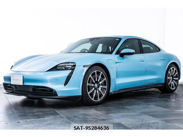 Porsche Taycan 2021-06 8660971-5