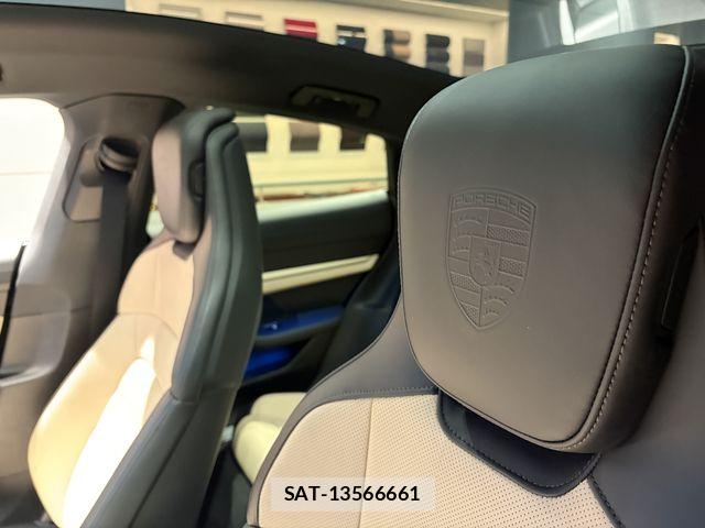 Porsche Taycan 2026-01 8745215-16