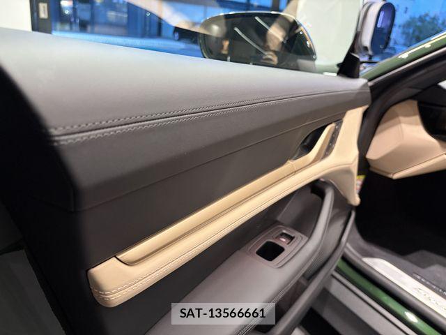 Porsche Taycan 2026-01 8745215-17
