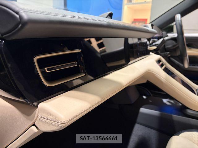 Porsche Taycan 2026-01 8745215-18