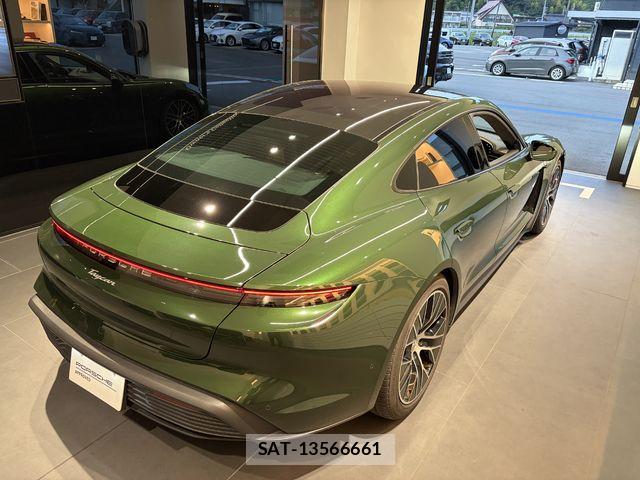 Porsche Taycan 2026-01 8745215-2