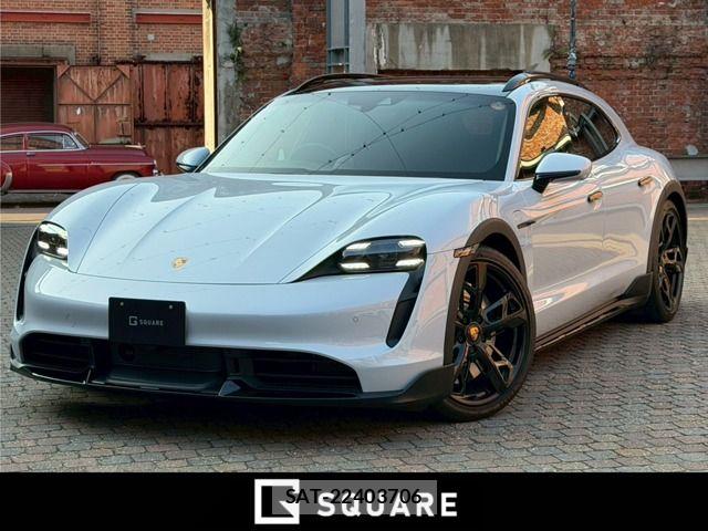 Porsche Taycan 2023-11 8246337-0