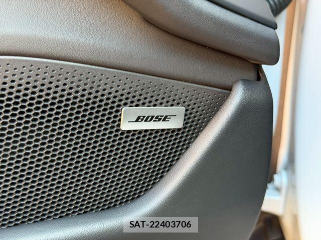 Porsche Taycan 2023-11 8246337-14