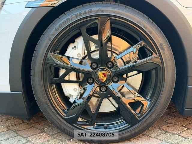 Porsche Taycan 2023-11 8246337-29