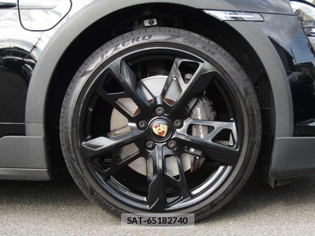 Porsche Taycan 2024-04 8526584-18
