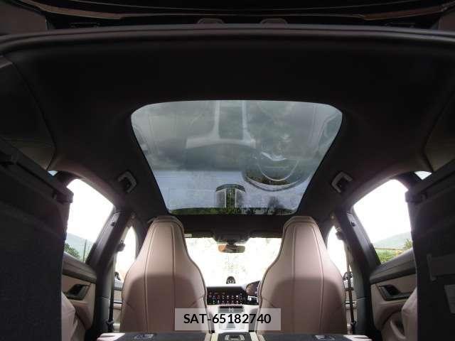 Porsche Taycan 2024-04 8526584-2