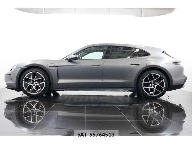 Porsche Taycan 2024-09 8850359-16
