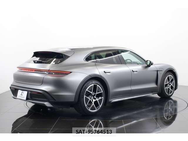 Porsche Taycan 2024-09 8850359-2