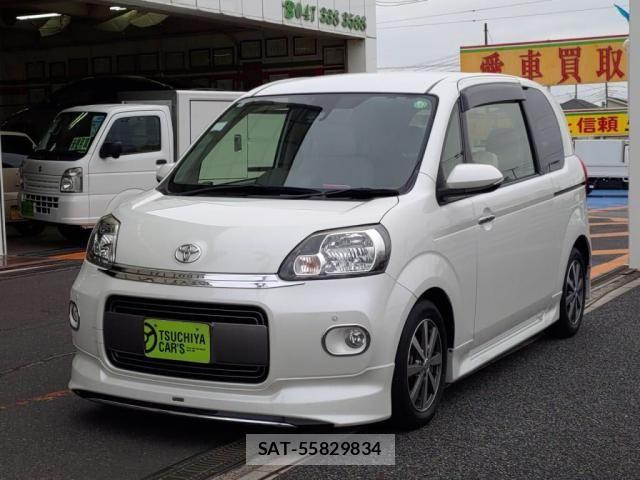 Toyota PORTE 2016-11 1141467-0