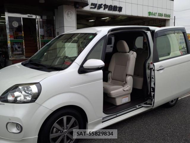 Toyota PORTE 2016-11 1141467-11