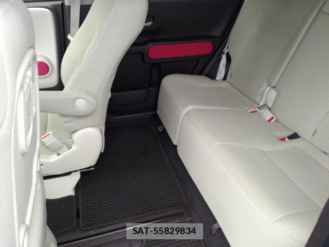 Toyota PORTE 2016-11 1141467-22