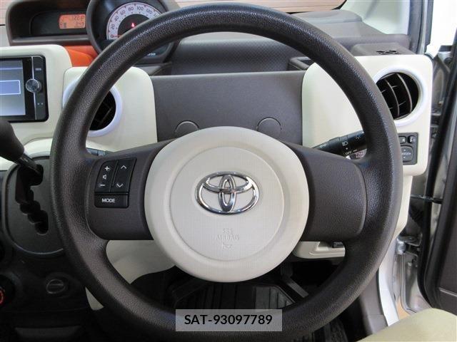 Toyota PORTE 2012-07 1322912-10