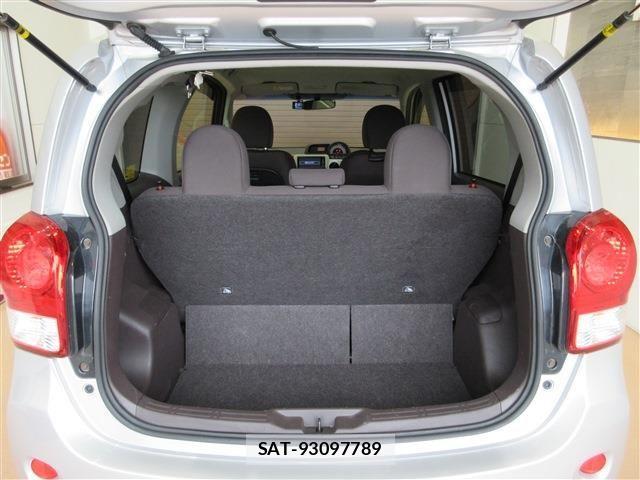 Toyota PORTE 2012-07 1322912-16
