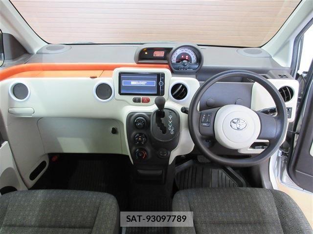 Toyota PORTE 2012-07 1322912-7