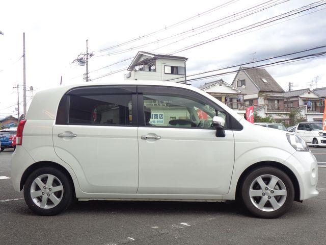 Toyota PORTE 2015-06 1548457-9