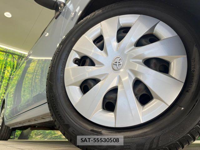 Toyota PORTE 2013-08 3383512-12