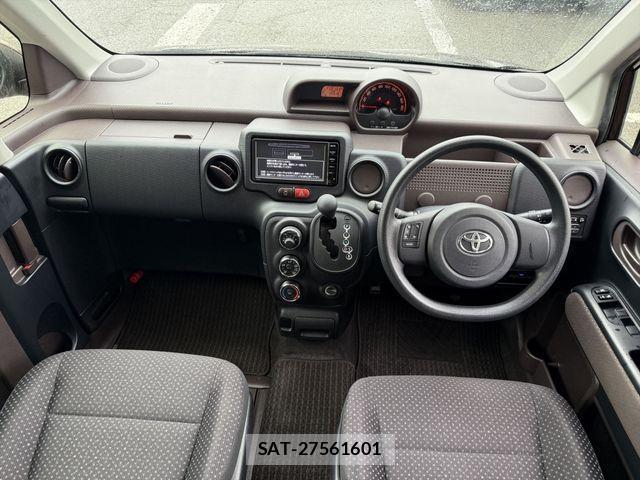 Toyota PORTE 2016-03 4394253-10