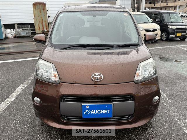 Toyota PORTE 2016-03 4394253-1