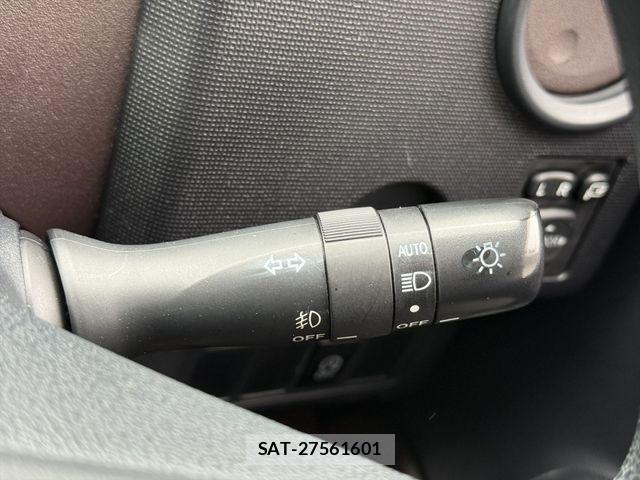 Toyota PORTE 2016-03 4394253-24