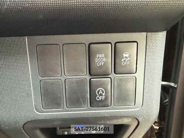 Toyota PORTE 2016-03 4394253-25
