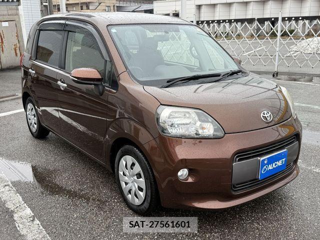Toyota PORTE 2016-03 4394253-2